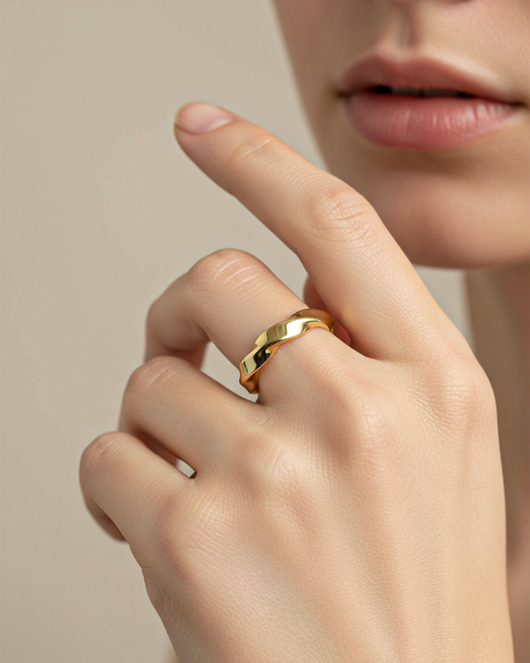Rumi Ring